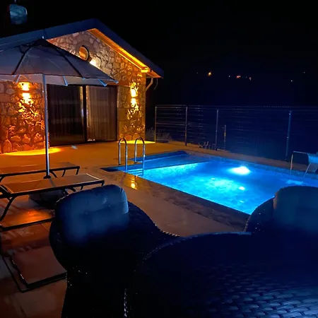 Luxury Stone House With Turkish Hamam, Sauna, Indoor And Outdoor Pool In Fethiye 别墅 *