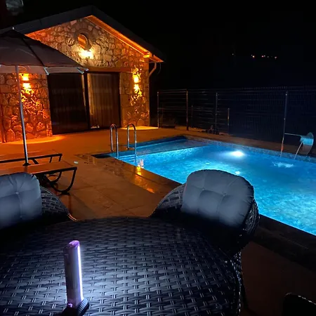 Vilă Luxury Stone House With Turkish Hamam, Sauna, Indoor And Outdoor Pool In Fethiye Muğla