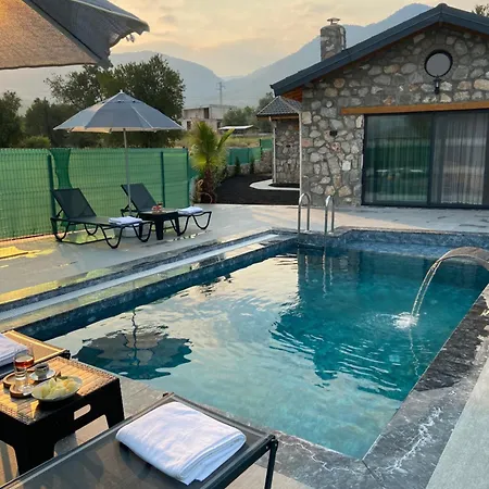 Luxury Stone House With Turkish Hamam, Sauna, Indoor And Outdoor Pool In Fethiye Vilă *